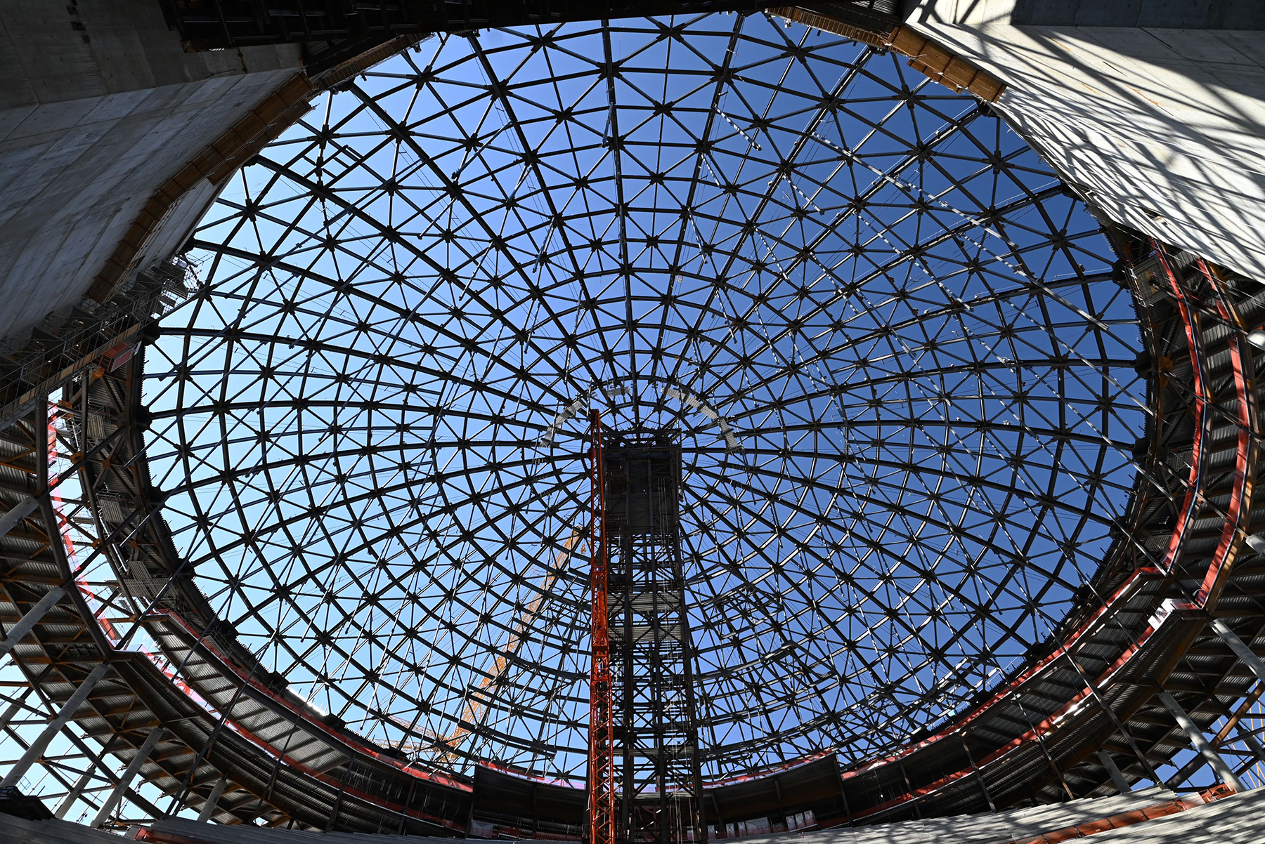 Sphere - 08 - Roof Dome Looking Up - photo by Severud Associates.png